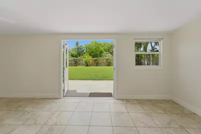 18966 SE Southgate Drive, Jupiter, FL 33469 - Photo 9