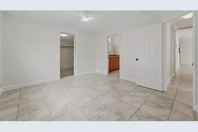18966 SE Southgate Drive, Jupiter, FL 33469 - Photo 11