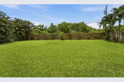 18966 SE Southgate Drive, Jupiter, FL 33469 - Photo 21