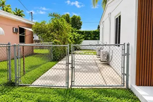 16202 NE 18th Ct, North Miami Beach, FL 33162 - Photo 13