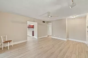 424 NW 70th Ave, Plantation, FL 33317 - Photo 5