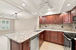 424 NW 70th Ave, Plantation, FL 33317 - Photo 11