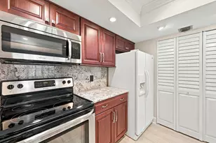 424 NW 70th Ave, Plantation, FL 33317 - Photo 13