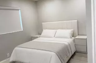 3951 NE 19th Rd, Pompano Beach, FL 33064 - Photo 5