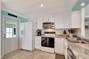 14001 Kingston Bay, Boynton Beach, FL 33436 - Photo 19