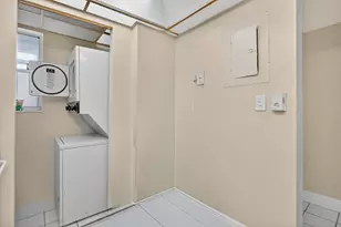 7820 S Colony Circle S, Tamarac, FL 33321 - Photo 5