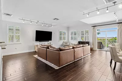 305 E Ocean Avenue #Th-7, Lantana, FL 33462 - Photo 5