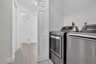 9189 Vineyard Lake Dr, Plantation, FL 33324 - Photo 19