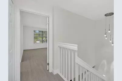 9189 Vineyard Lake Drive, Plantation, FL 33324 - Photo 11