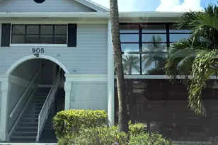 905 NE 199th St, Miami, FL 33179 - Photo 1
