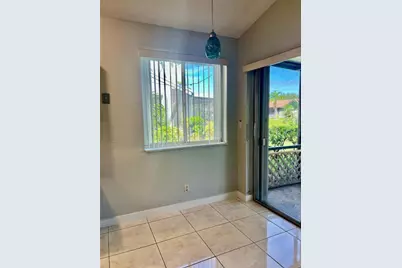 2239 Discovery Circle W, Deerfield Beach, FL 33442 - Photo 17