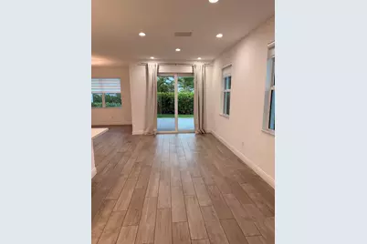 562 Parsons Way, Deerfield Beach, FL 33442 - Photo 9