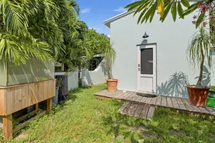 2240 Harbor Dr, Marathon, FL 33050 - Photo 9