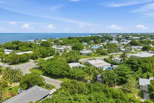 2240 Harbor Dr, Marathon, FL 33050 - Photo 59