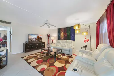 308 Brittany G, Delray Beach, FL 33446 - Photo 3