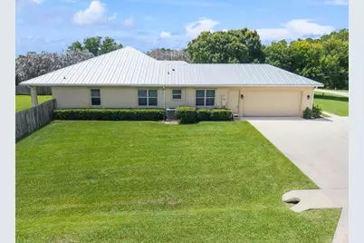 1106 SW Thoreau Court, Palm City, FL 34990 - Photo 3
