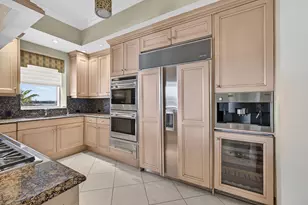 5310 N Ocean Dr, Singer Island, FL 33404 - Photo 11