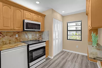 3100 NE 48th Street #609, Fort Lauderdale, FL 33308 - Photo 11