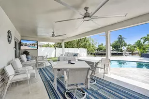 820 SE 6th Ave, Pompano Beach, FL 33060 - Photo 11