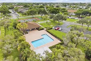 9672 W McNab Rd, Tamarac, FL 33321 - Photo 21