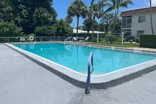 2950 SE Ocean Blvd, Stuart, FL 34996 - Photo 17