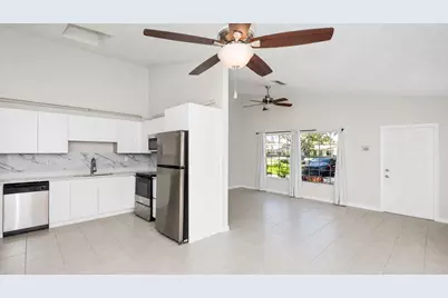 11281 NW 39th Street, Coral Springs, FL 33065 - Photo 9
