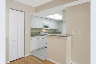 100 Crestwood Court N #109, Royal Palm Beach, FL 33411 - Photo 9