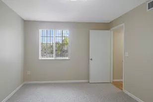 100 Crestwood Ct N, Royal Palm Beach, FL 33411 - Photo 19