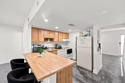 1739 NW 80th Avenue #E, Margate, FL 33063 - Photo 9