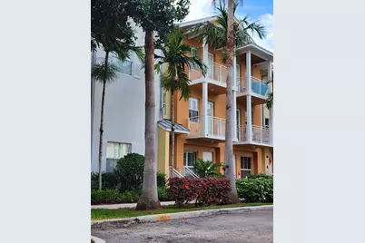 335 SW 13th Terrace #335, Fort Lauderdale, FL 33312 - Photo 1