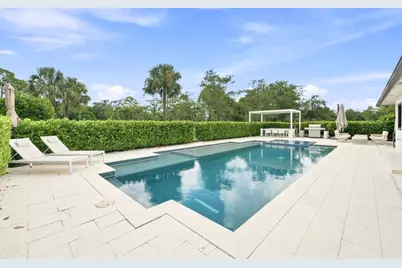 14902 Paddock Drive, Wellington, FL 33414 - Photo 21