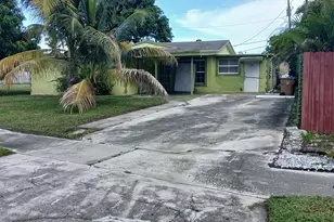490 NW 3rd Terrace, Deerfield Beach, FL 33441 - Photo 1