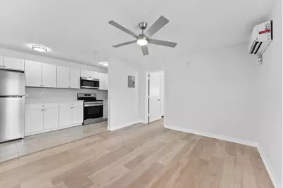 1632 NE 4th Place #1, Fort Lauderdale, FL 33301 - Photo 1