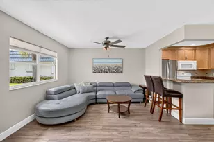 75 Waterford D, Delray Beach, FL 33446 - Photo 5