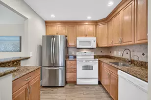 75 Waterford D, Delray Beach, FL 33446 - Photo 9