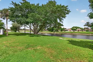 75 Waterford D, Delray Beach, FL 33446 - Photo 29