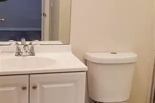 9706 S Belfort Cir, Tamarac, FL 33321 - Photo 15