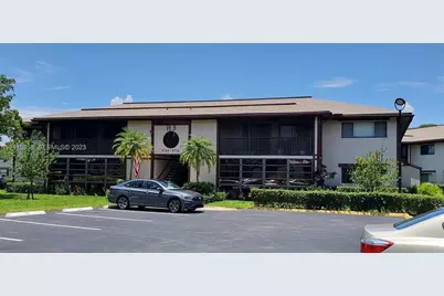 9706 S Belfort Circle #111, Tamarac, FL 33321 - Photo 3