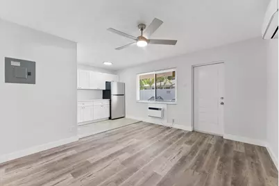 1632 NE 4th Place #2, Fort Lauderdale, FL 33301 - Photo 1