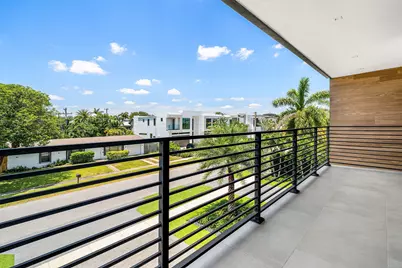 1030 NE 2nd Terrace, Boca Raton, FL 33432 - Photo 55