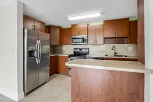 1805 E Sans Souci Blvd, North Miami, FL 33181 - Photo 5