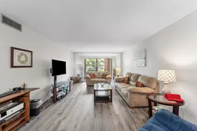 2001 Granada Drive #L2, Coconut Creek, FL 33066 - Photo 5