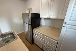 532 NW 13th Ave, Fort Lauderdale, FL 33311 - Photo 3