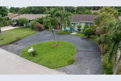 1318 Cardinal Lane, Lantana, FL 33462 - Photo 37