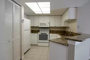 500 Crestwood Ct N, Royal Palm Beach, FL 33411 - Photo 3