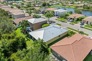 1924 SW Jamesport Dr, Port Saint Lucie, FL 34953 - Photo 9