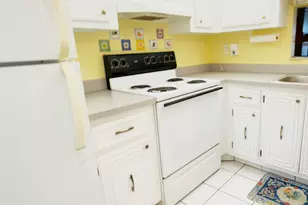 2801 Somerset Dr, Lauderdale Lakes, FL 33311 - Photo 13