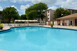 2801 Somerset Dr, Lauderdale Lakes, FL 33311 - Photo 53