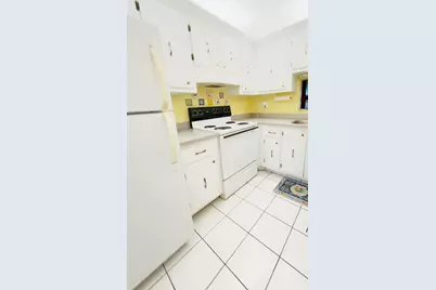 2801 Somerset Drive #201, Lauderdale Lakes, FL 33311 - Photo 13