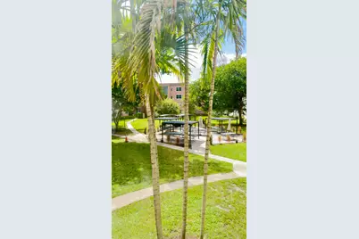 2801 Somerset Drive #201, Lauderdale Lakes, FL 33311 - Photo 9